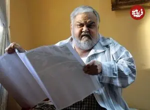 عکس| سفر زمان؛ «اکبر عبدی» در اکران خصوصی فیلم شبکه؛ سال 89