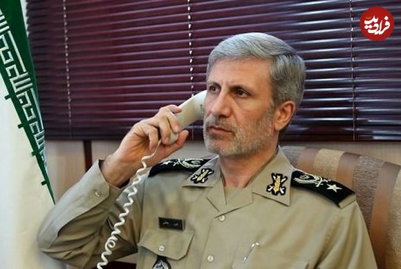 عکس؛ سفر به تاریخ؛ «امیر حاتمی، فرماندۀ جدید ارتش» در خیابان‌های حلب سوریه؛ سال 1397