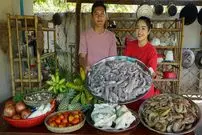 ببینید| غذای روستایی در چین؛ پخت غذا با ماهی مرکب، میگو و آناناس توسط خواهر و برادر روستایی