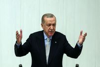 عکس| سفر در زمان؛ «رجب طیب اردوغان» در کنار همسرش در اسپانیا؛ سال 1386
