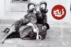 عکس| سفر به ایران قدیم؛ تیپ و چهرۀ یک «نوکر» در دوران قاجار