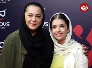 عکس| سفر زمان؛ «مستانه مهاجر» در کنار «ناصر ملک مطیعی» در اکران یک فیلم