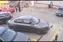 ببینید| ویدیوی هولناک از لحظه بلعیدن ۲ فروشگاه توسط یک گودال!