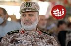 عکس؛ سفر در زمان؛ «سرلشکر رشید و شهید زین الدین» در کنار یکی از آثار باستانی سوریه؛ دهه 60