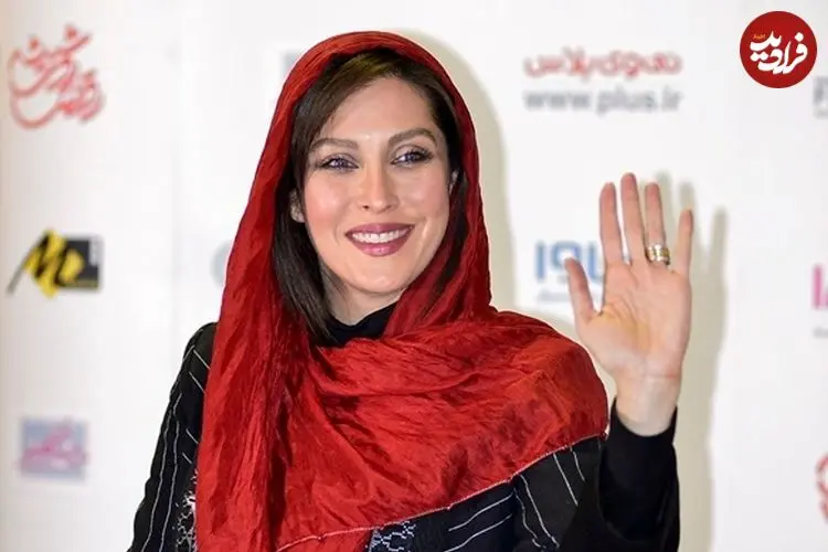 عکس| سفر زمان؛ چهرۀ «مهتاب کرامتی» در پشت‌صحنه «پیتوک»؛ سال 98
