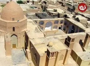 عکس| سفر زمان؛ تصویری از دروازۀ شهر «نائین» در حدود 75 سال قبل