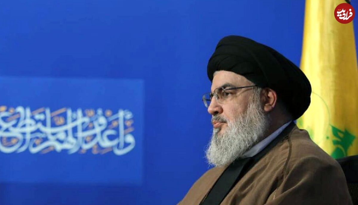 عکس؛ سفر در زمان؛ «سیدحسن نصرالله در جوانی، در دفتر رئیس وقت بنیاد شهید»؛ دهه 70