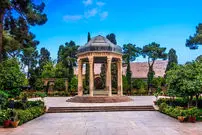 فال حافظ امروز جمعه 22 اسفند ماه 1404