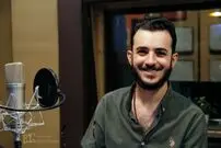 عکس| سفر به گذشته؛ «علی شادمان» در کودکی و روی دوش مادرش؛ اواخر دهه 70