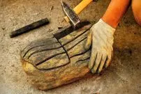 ببینید| نحوه درست کردن یک روشویی با تخته سنگ به روش استاد آلمانی