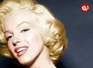 عکس| سفر در زمان؛ «مرلین مونرو» در یک کنفرانس مطبوعاتی؛ سال 1333