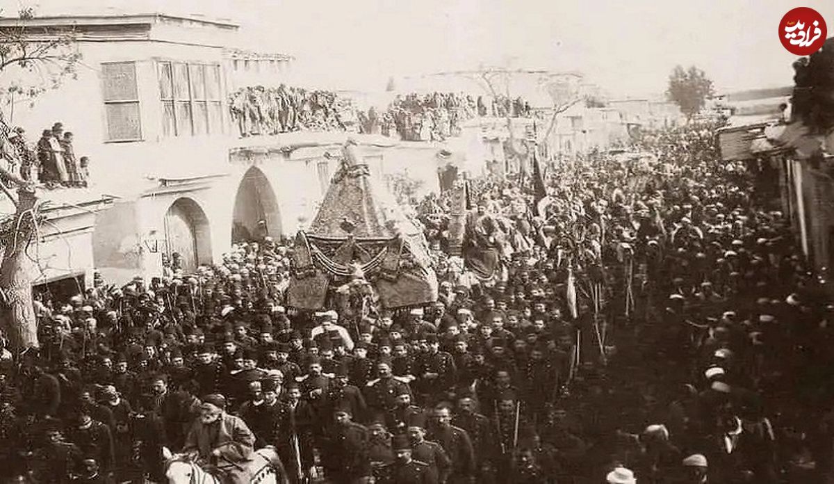 عکس؛ سفر به تاریخ؛ لحظۀ رسیدن «محمل شامی» به سرزمین «عرفات» همراه با طبل و شیپور؛ 120 سال قبل