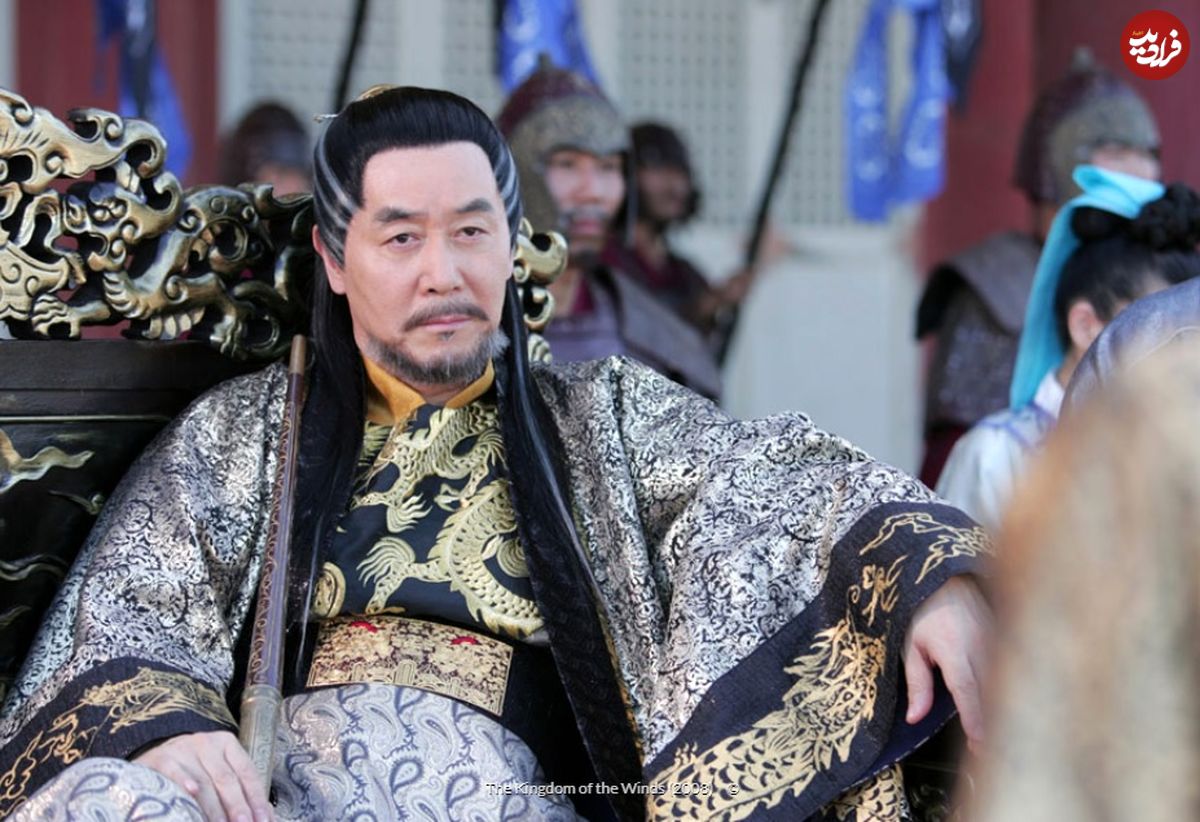 (تصاویر) چهرۀ متفاوت «امپراتور تسو» (امپراتور بادها) در عکس‌های شخصی