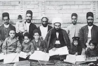 مکتب‌خانه در تهران قدیم؛ آموزش به ضرب چوب فلک!؛ شهریه مکتب‌خانه های اعیانی چقدر بود؟