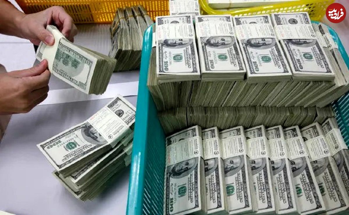 کشف ۱۳۸ میلیارد ارز قاچاق و ۲ میلیون دینار تقلبی