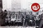 عکس| سفر زمان؛ دوتن از شاهزادگان خردسال قاجار و لـله‌گان آنها در یک قاب