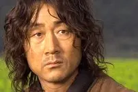 عکس| سفر به تاریخ؛ چهرۀ متفاوت «هموسو» در یک سریال تاریخی؛ 13 سال بعد از «جومونگ»