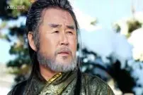 عکس| سفر به تاریخ؛ چهرۀ «سانگا» (سریال امپراتور بادها) در 31 سالگی در اولین سریال‌هایش