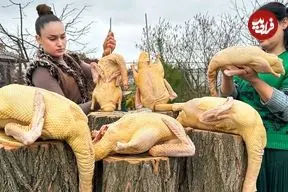 ببینید| غذای روستایی در اوکراین؛ پخت اردک در ظروف شیشه ای در روستا