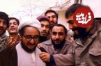 عکس؛ سفر در زمان؛ «خلخالی در کنار شهید رجایی در نماز جمعه تهران»؛ سال 59