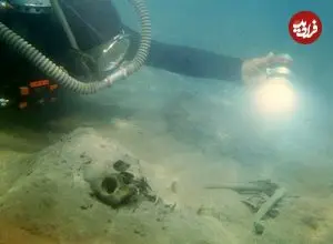 کشف «شهر غرق‌شده» در زیر آب‌های یکی از عمیق‌ترین دریاچه‌های جهان