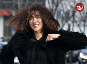 عکس| سفر زمان؛ چهرۀ خندان «پارک ها سان» (ملکه اینهیون) در پشت‌صحنه سریال «دونگ‌یی»