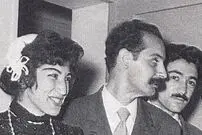 تصاویر؛ سفر در زمان؛ قابی ‌سنگین از بزرگترین چهره‌های ادبیات ایران در سال‌های دور - تهران سال ۱۳۳۰