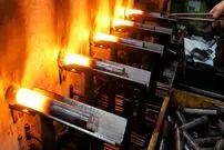 (ویدئو) عملیات ساخت 200 هزار پیچ و مهره در این کارخانه قدیمی کره ای