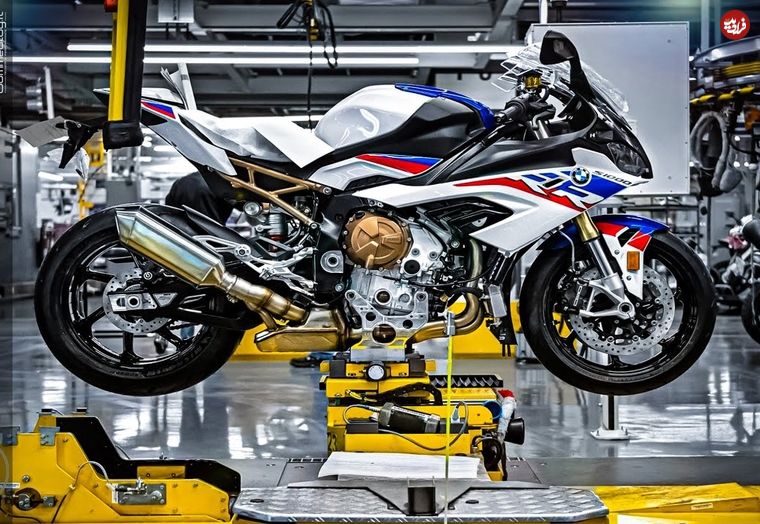 ببینید؛ نگاهی نزدیک به فرآیند طراحی و تولید موتورسیکلت سوپر اسپرت BMW S1000RR