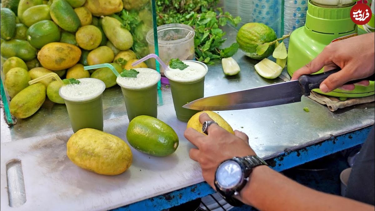 ببینید؛ غذای خیابانی در هند؛ فرآیند تهیه موهیتو در هوای گرم بمبئی