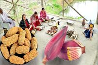 ببینید؛ غذای روستایی در هند؛ پخت یک غذای سنتی بنگالی با شکوفه موز