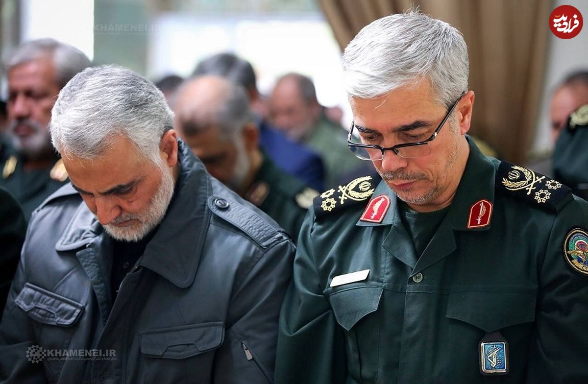 عکس؛ سفر به تاریخ؛ «سردار باقری» در کنار «امیر ایرانی و امیر موسوی» در بازدید از نیروی دریایی ارتش