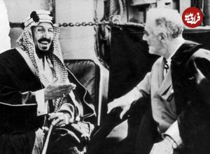 عکس؛ سفر در زمان؛ پذیرایی متفاوت «اولین پادشاه عربستان» از مهمانان خارجی اش؛ سال 1324