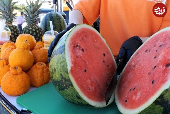 ببینید؛ غذای خیابانی در کره؛ برش زدن هندوانه، آناناس، مرکبات و تهیه آبمیوه در جزیره ججو