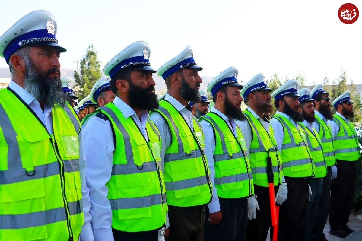 تصاویر؛ راه اندازی پلیس راهنمایی و رانندگی در هرات افغانستان توسط طالبان!