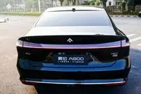 تصاویر؛ هایپتک ای800 ؛ خودرویی با طولانی ‌ترین نورپردازی داخلی محیطی جهان