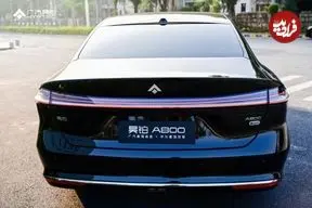 تصاویر؛ هایپتک ای800 ؛ خودرویی با طولانی ‌ترین نورپردازی داخلی محیطی جهان