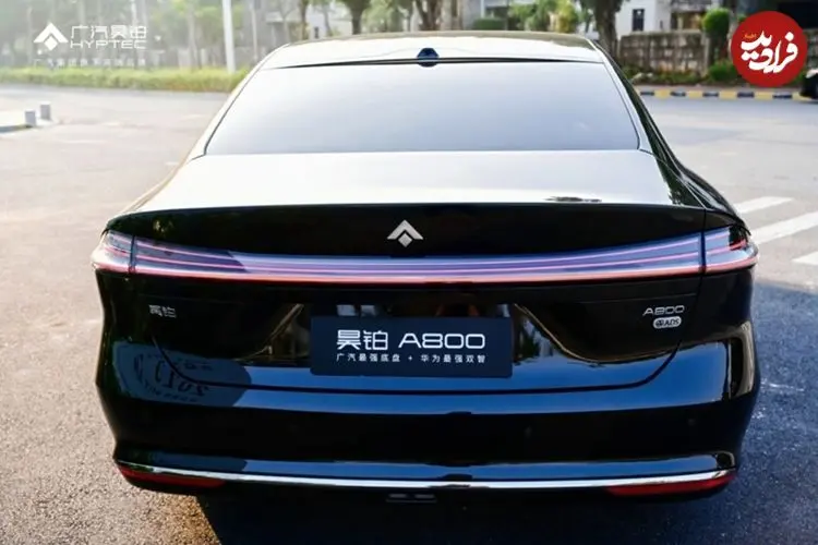 تصاویر؛ هایپتک ای800 ؛ خودرویی با طولانی ‌ترین نورپردازی داخلی محیطی جهان