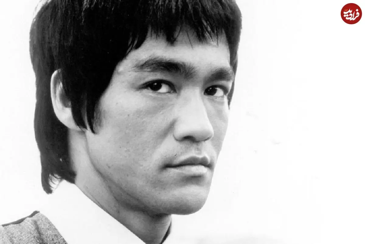 عکس| سفر در زمان؛ «بروسلی» در کنار پدر و مادرش در کولون هنگ کنگ؛ سال 1337