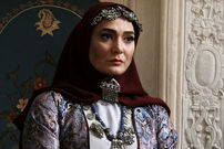 عکس؛ سفر زمان؛ چهرۀ «جواهر» (سریال بانوی عمارت) در جشن تولد ۳۸ سالگی