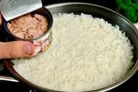 ببینید| طرز تهیه یک غذای ساده و جدید با برنج و تن ماهی