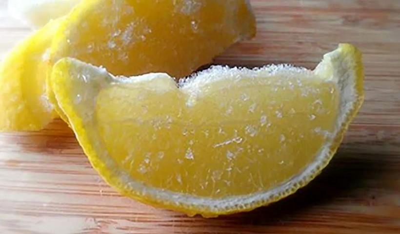  چرا استفاده از لیموی یخ زده برای سلامتی شما مفید است؟