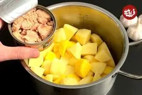 ببینید| با تن ماهی و سیب زمینی این کوکوی جدید را درست کنید!