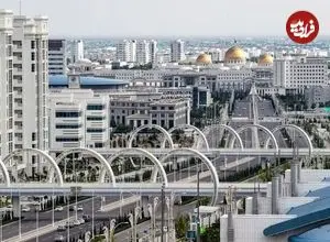 عکس| سفر به ایران قدیم؛ منظرۀ یک خیابان در «عشق‌آباد»؛ 125 سال قبل