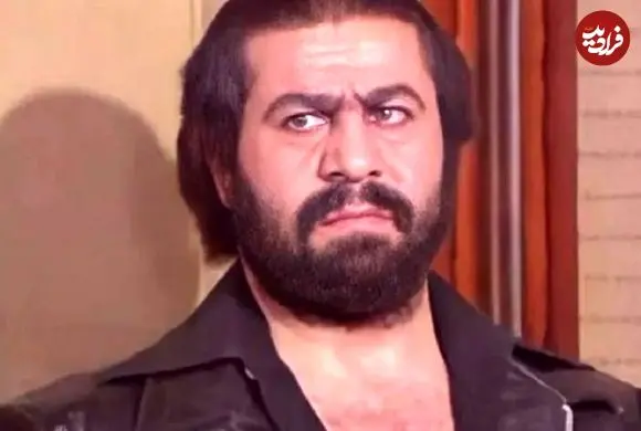 عکس| سفر در زمان؛ «حسین گیل» در حال مشت زدن به صورت «نعمت الله آغاسی»؛ سال 53