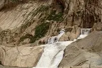 چشمه کوهرنگ در مرز خشکی کامل؛ آبدهی چشمه به پایین ترین سطح خود رسید