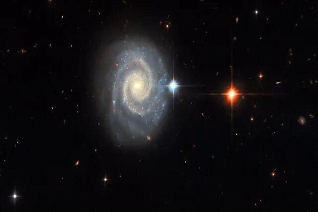 تلسکوپ «هابل» نور ممنوعه یک کهکشان را به تصویر کشید