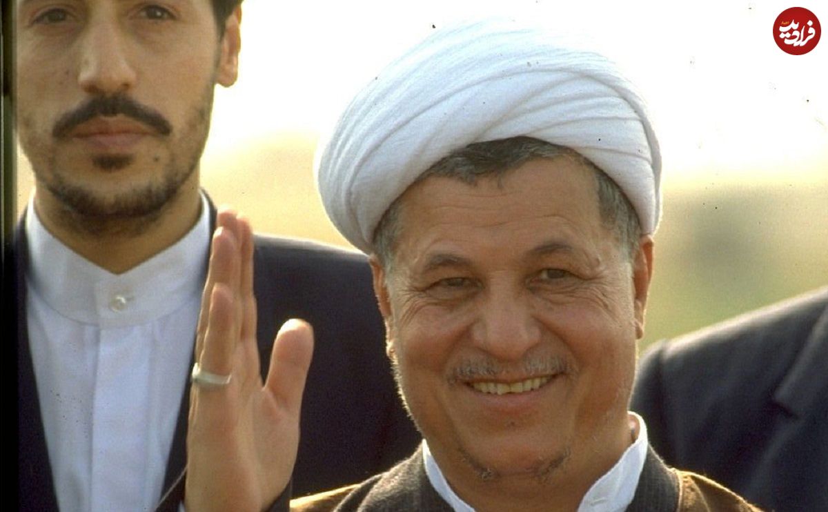 عکس؛ سفر در زمان؛ «هاشمی رفسنجانی در عربستان و در کنار کعبه»؛ سال 75