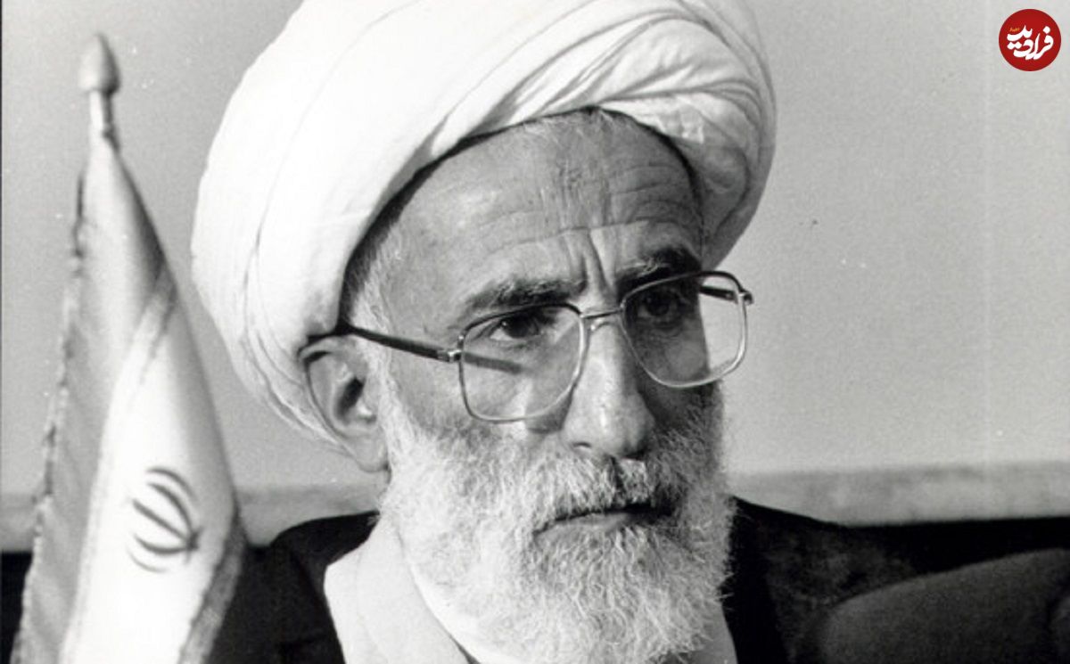 عکس؛ سفر در زمان؛ «آیت الله جنتی در کنار رهبر انقلاب و در مسیر بازدید از جبهه»؛ سال 59