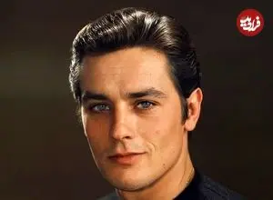 عکس| سفر در زمان؛ «آلن دلون» در یک کافه در رم؛ سال 1338